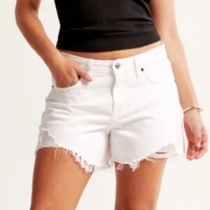 White Mom Shorts - Abercrombie & Fitch